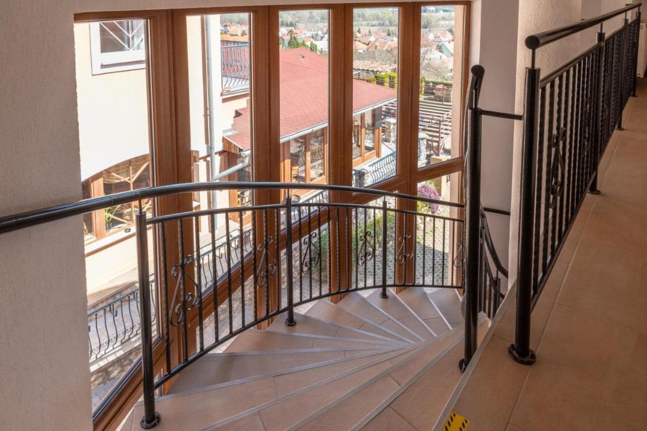 HévízFonix Wellness *** 1 A Epulet住宿加早餐旅馆 外观 照片