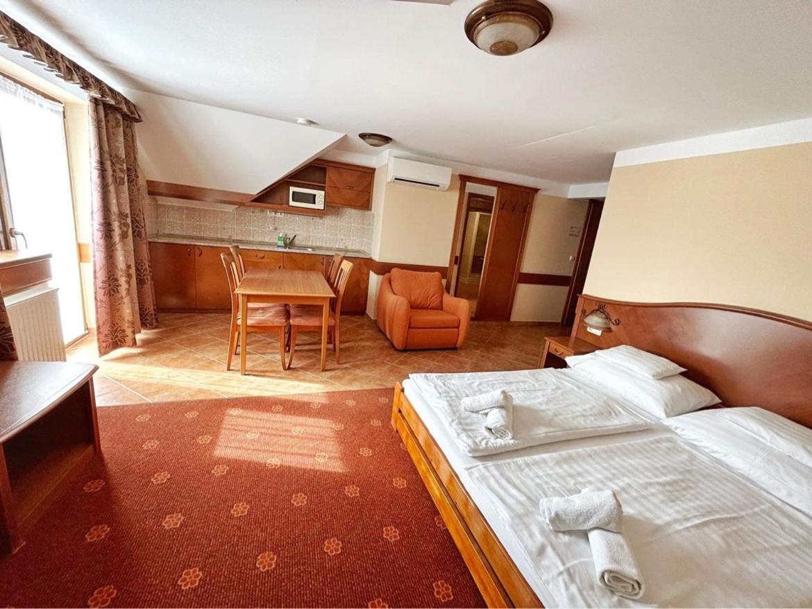 HévízFonix Wellness *** 1 A Epulet住宿加早餐旅馆 外观 照片