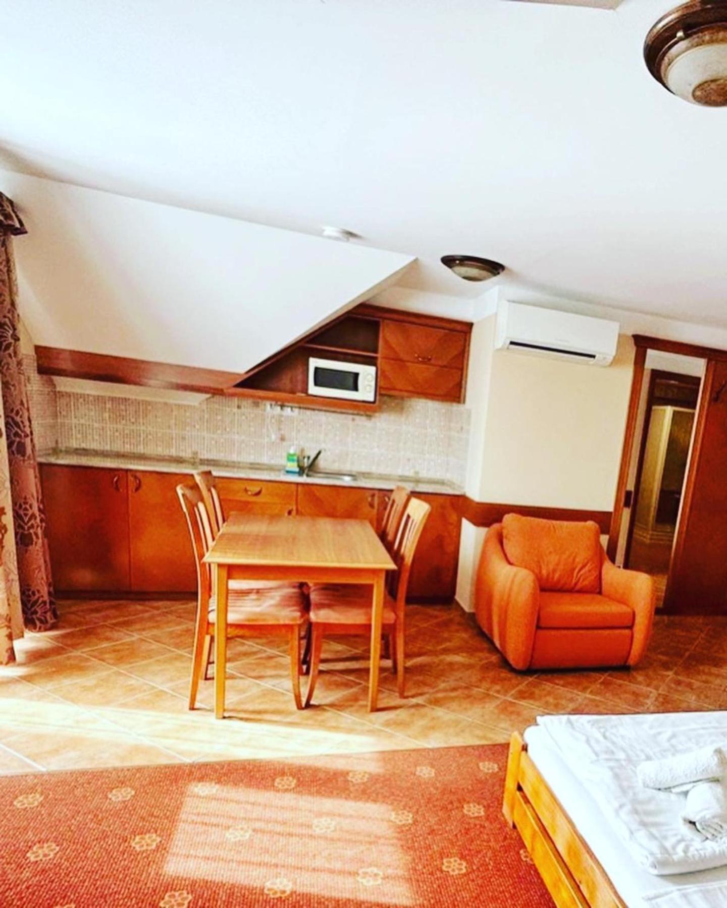 HévízFonix Wellness *** 1 A Epulet住宿加早餐旅馆 外观 照片
